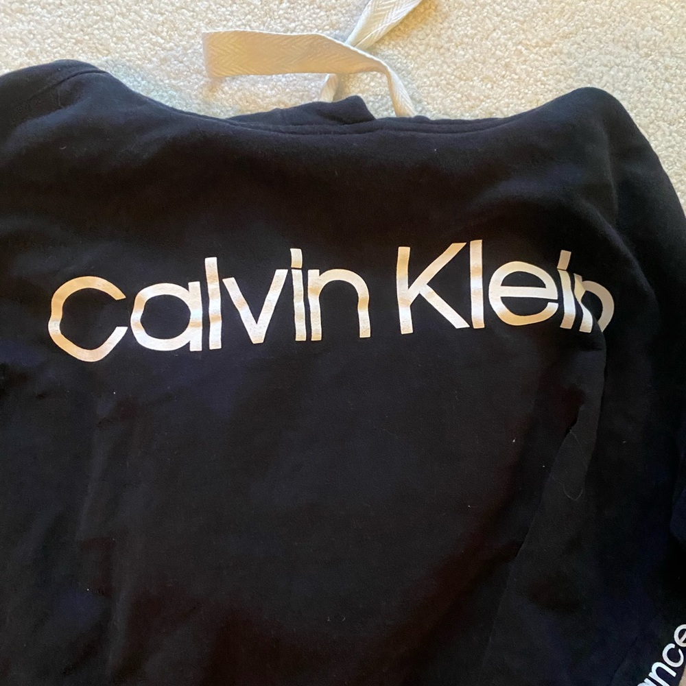 Black Cropped Calvin Klein Hoodie